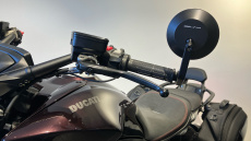 Ducati X Diavel V4 Burning Red (25MY)